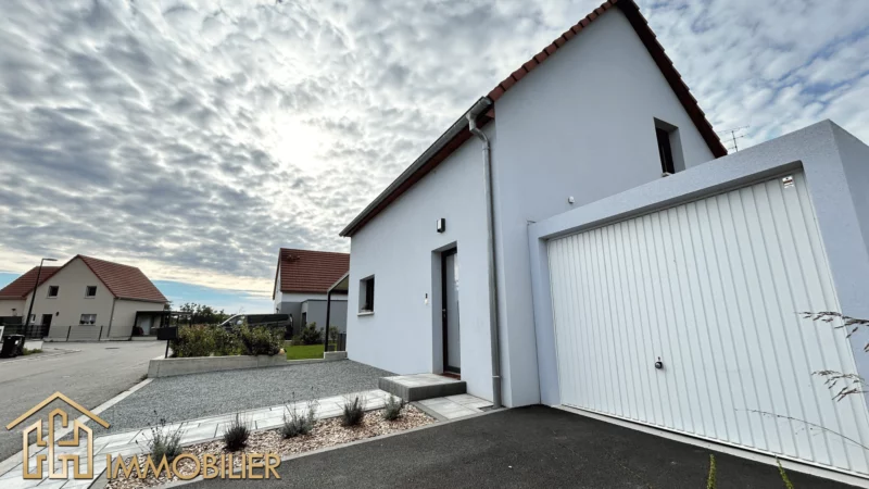 Pavillon 3 chambres, garage, cave et jardin